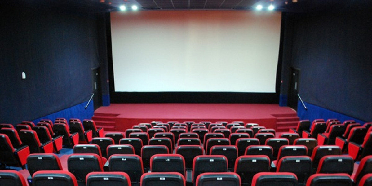 Netflix Cinemas: Strategic Analysis of Theater Expansion