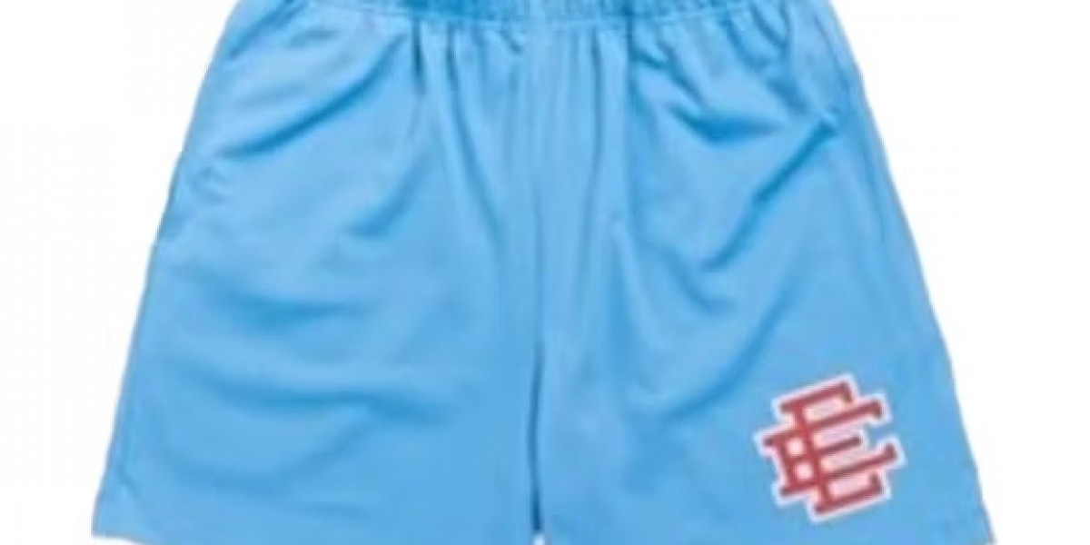 Eric Emanuel Shorts as a Container for Unstructured Time