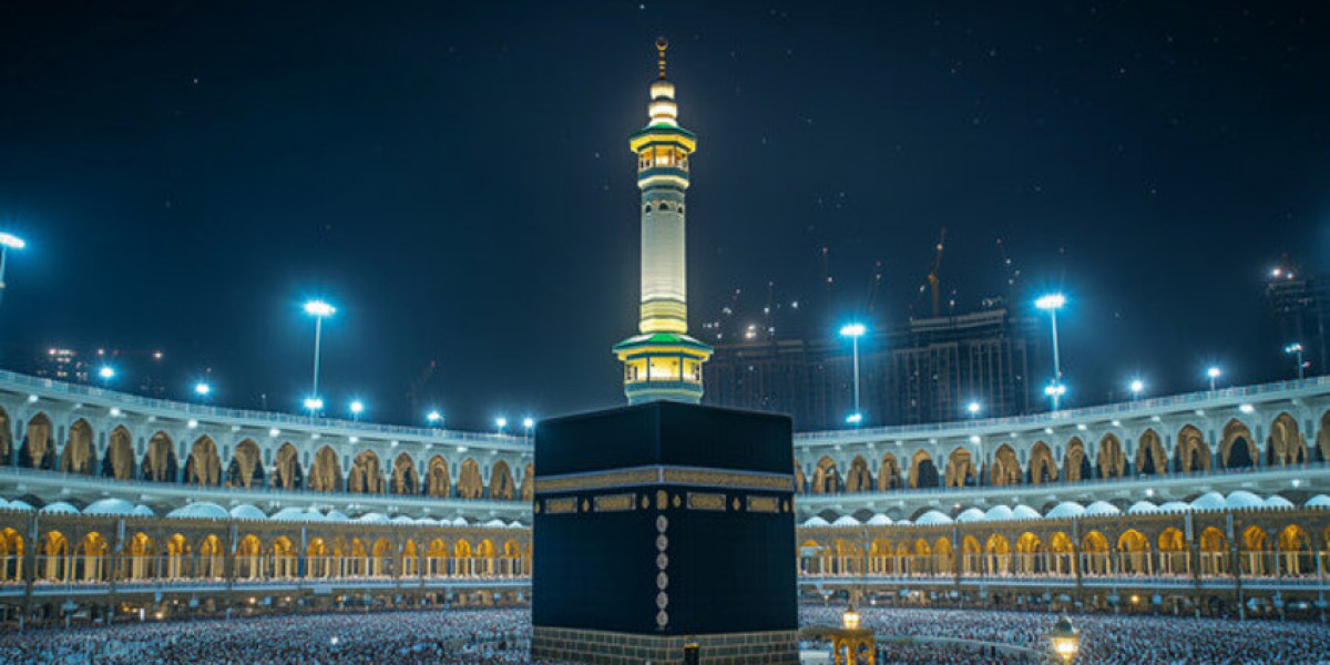 Luxury Hajj Packages for UK Pilgrims: Top Features and Benefits