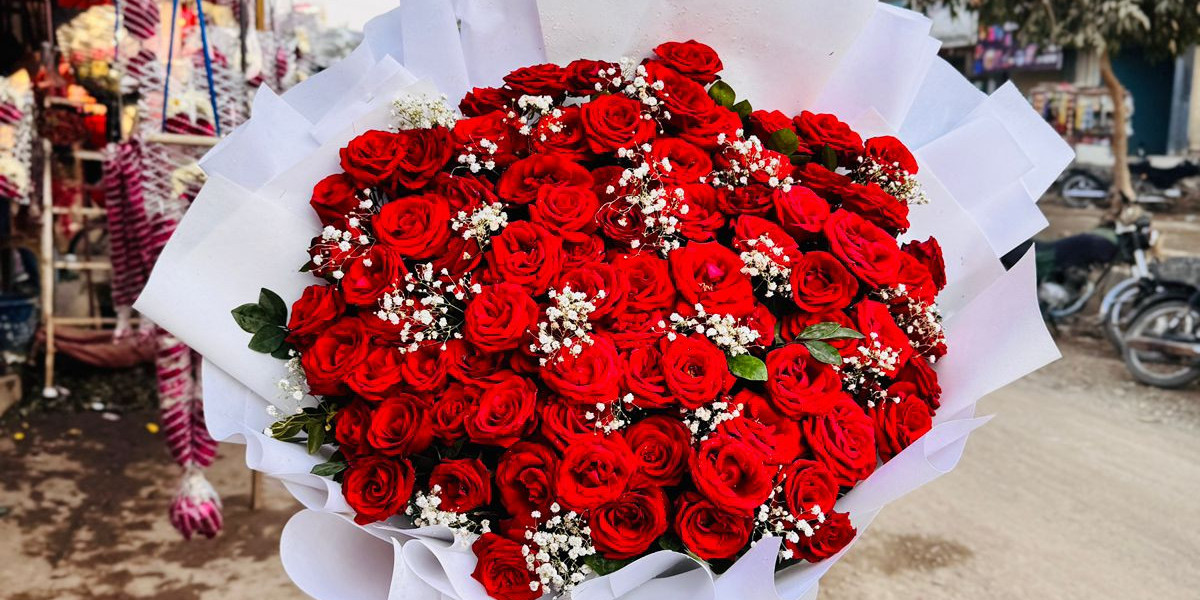 Beautiful Flower Gifts in Faisalabad for Birthdays, Anniversaries & Surprises