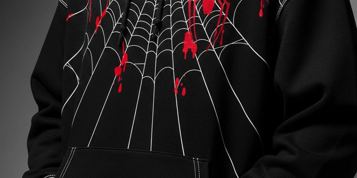 Black Sp5der Hoodie Style Guide: Clean, Bold, and Trendy Looks