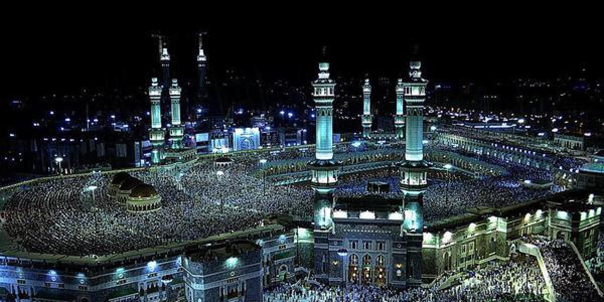 March Umrah Packages 2026 from the UK: Prices, Inclusions & Travel Guide