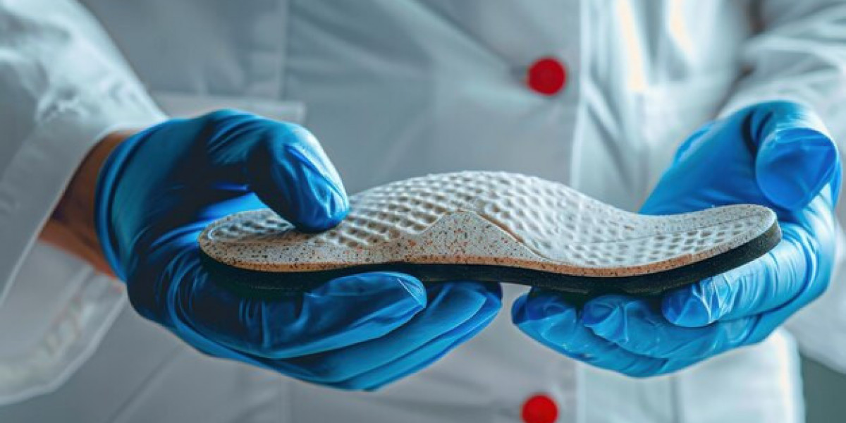 Why Flat Foot Insoles Are a Game-Changer for Everyday Comfort and Foot Health