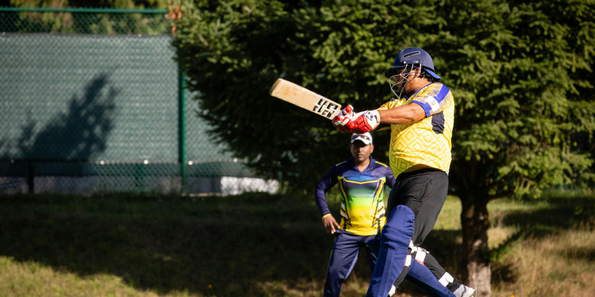 Orange & Purple Cap Race IPL 2026 Leaders Now