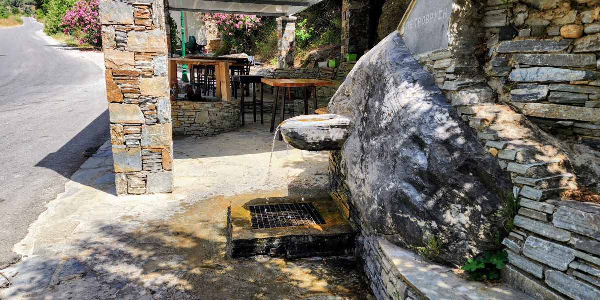 Apartment for Investment in Greece: Legal Tips Every Investor Must Know