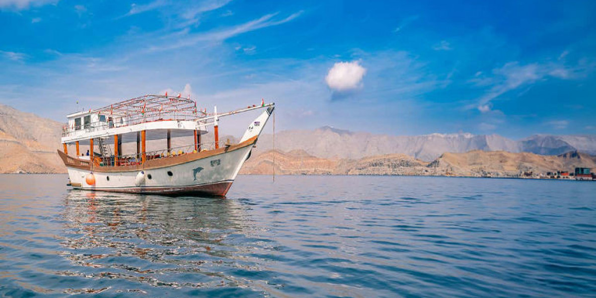 ? Luxury & Budget Camping in Khasab Oman: Insider Travel Guide