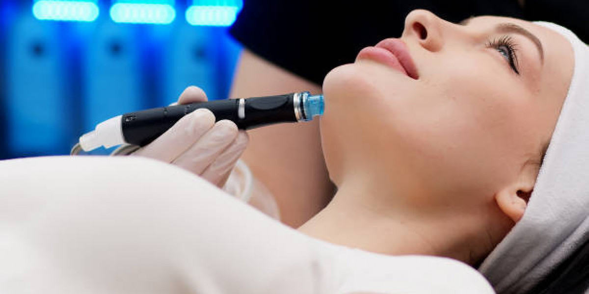 The Best HydraFacial for Redness Reduction and Calming Irritation