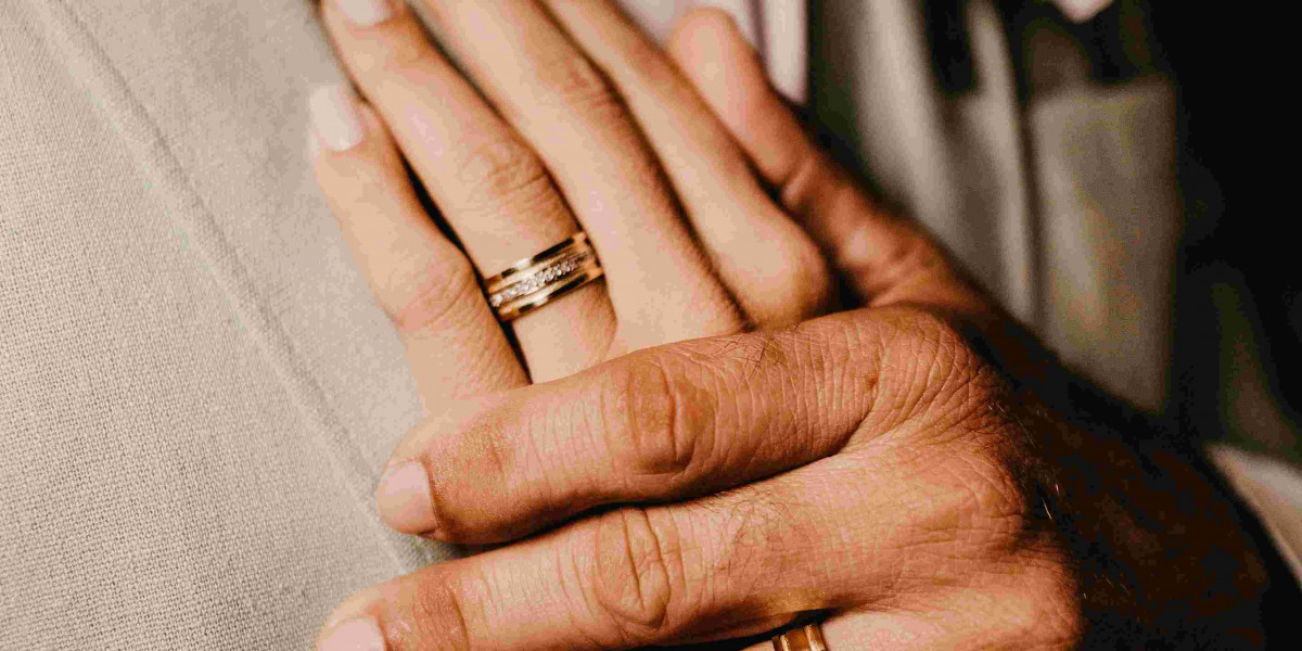 Unique Wedding Rings for Women with Creative Design Ideas