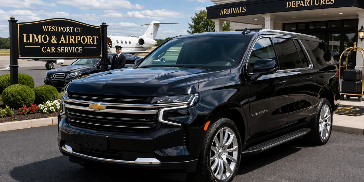 What makes New York limousine airport transfers and East Hampton livery services the best option for luxury travel? 