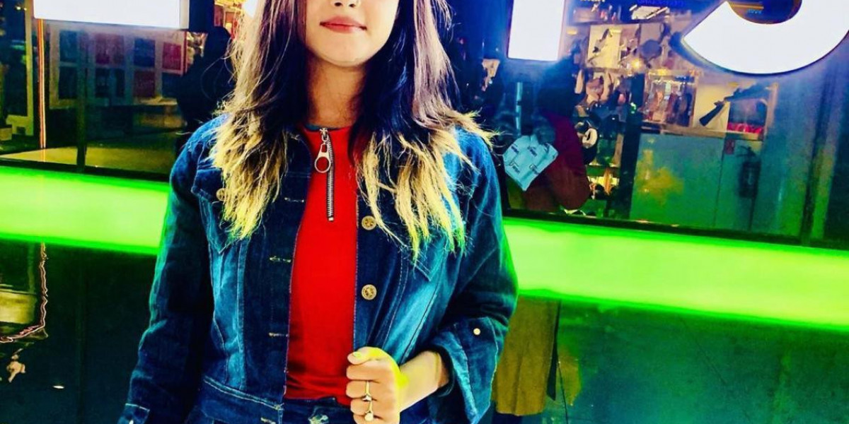 Escorts In Ajman: Instant Booking in Town