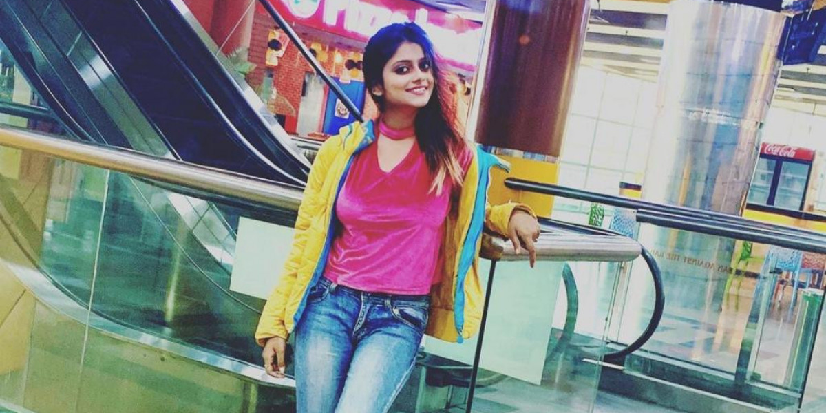 Locate Abu Dhabi Call Girl for Private Meetings