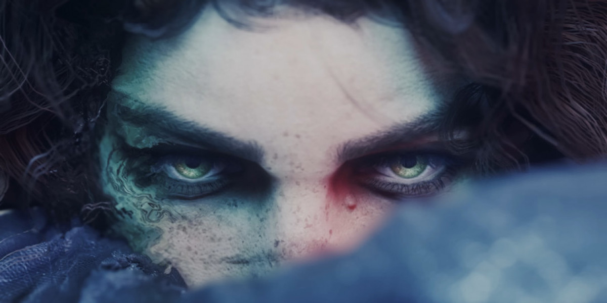 Jennifer English in Clair Obscur: Awards & Insights