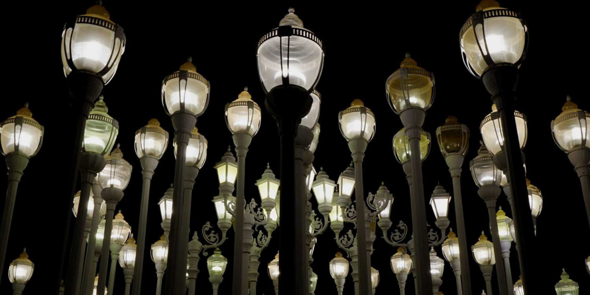 Why Are String Lights Popular in Qatar and Which Lighting Fixtures Suppliers Offer the Best Options?